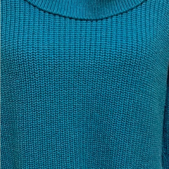 Chico’s Cowl Neck Sweater in Blue, Size Chico One,  Size Small, EUC - Picture 4 of 17